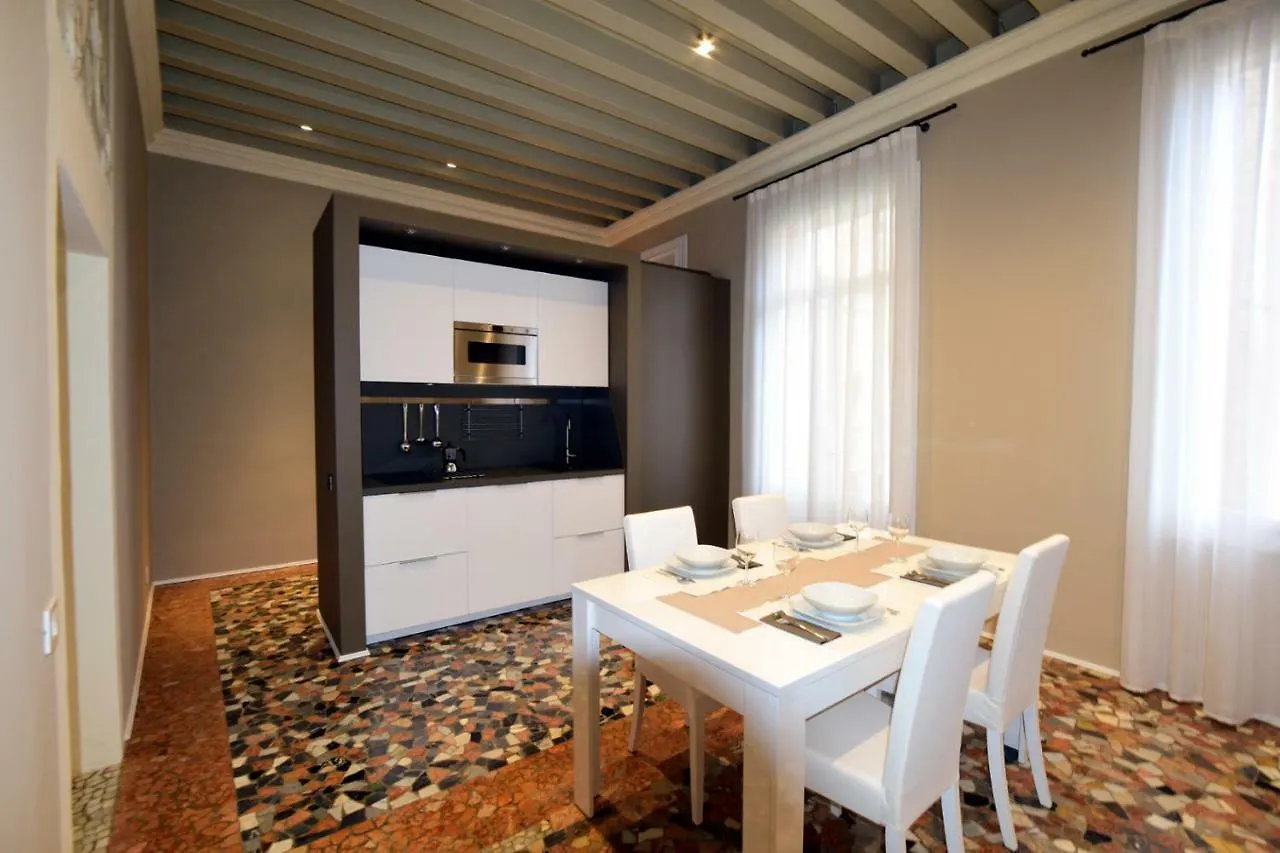 Studio In Casa Cogollo Vicenza 0*,  Italy